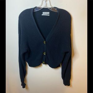 Knitted Cropped Cardigan